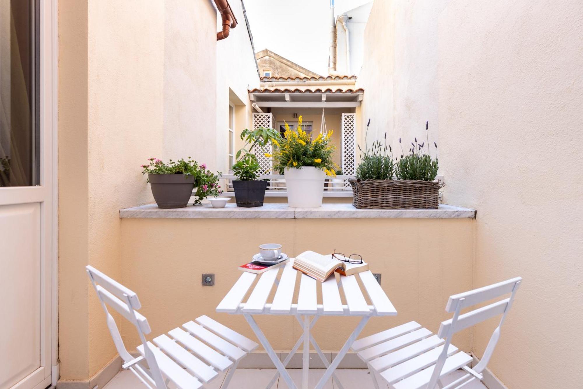 Efamoresca Cagliari