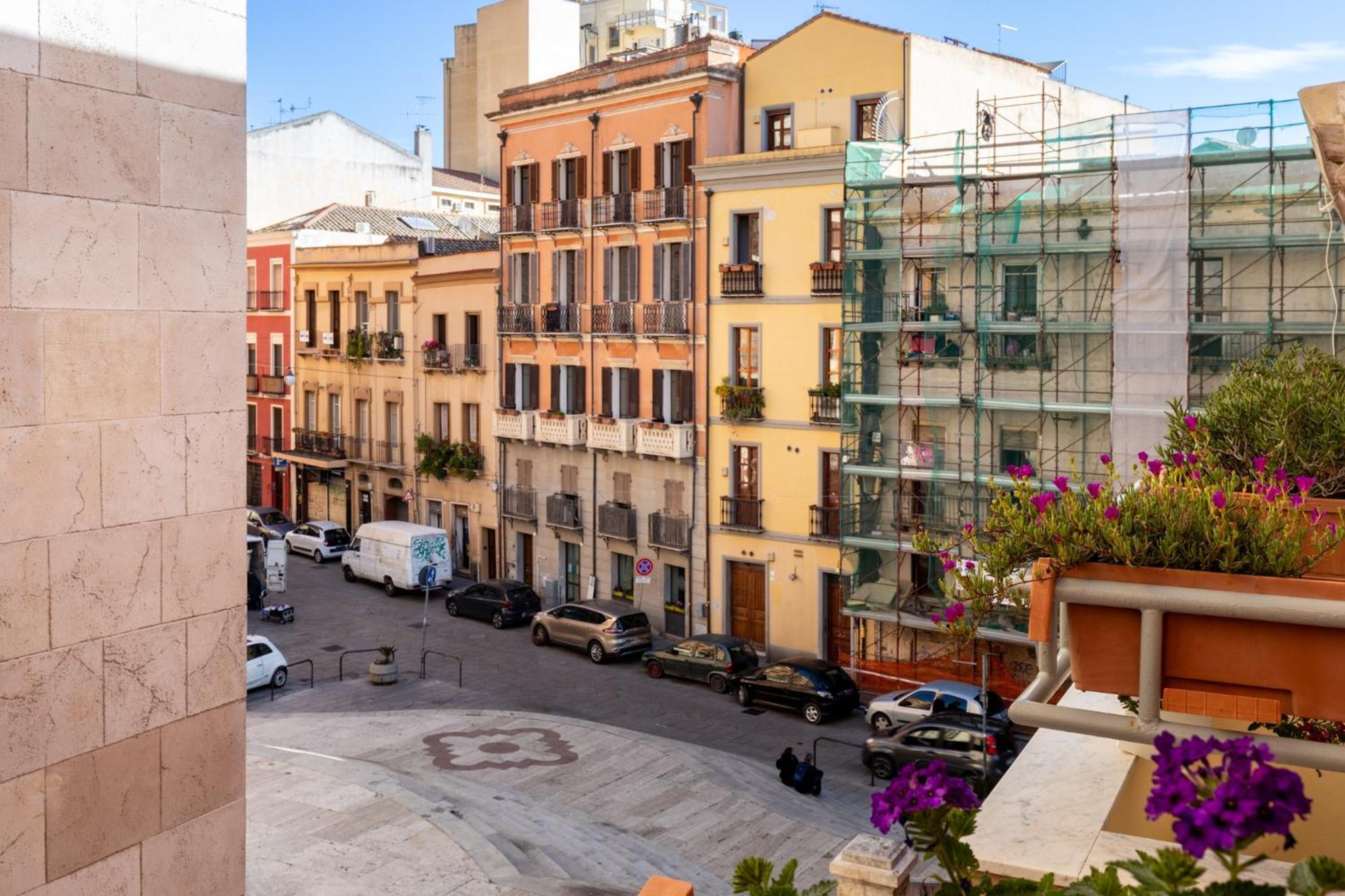 Efamoresca Casa de hóspedes Cagliari